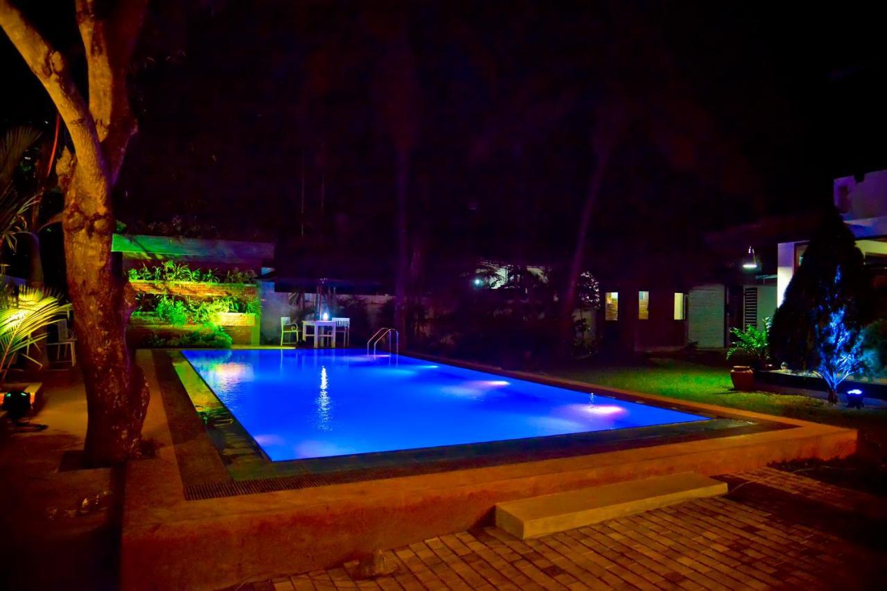 Siluni'S Villa Anuradhapura Exterior photo